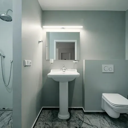 Zlaty Slavik - Luxurious With Villa