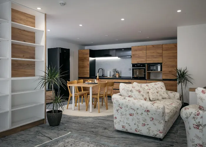 Zlaty Slavik - Luxurious With *