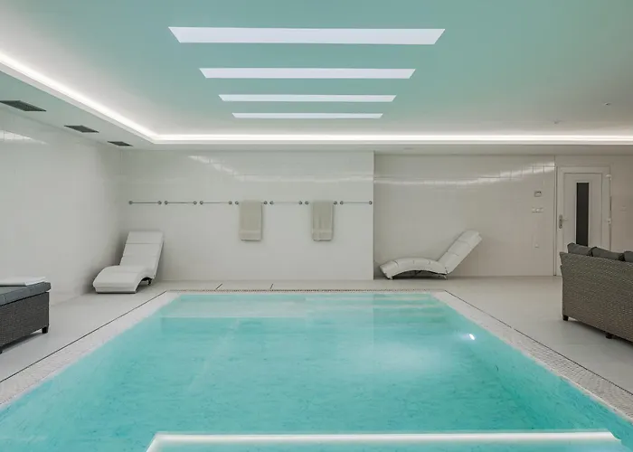 Zlaty Slavik - Luxurious With *